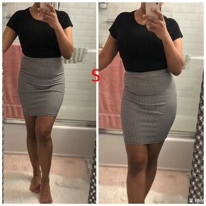 Classic Black and White Houndstooth Skirt small